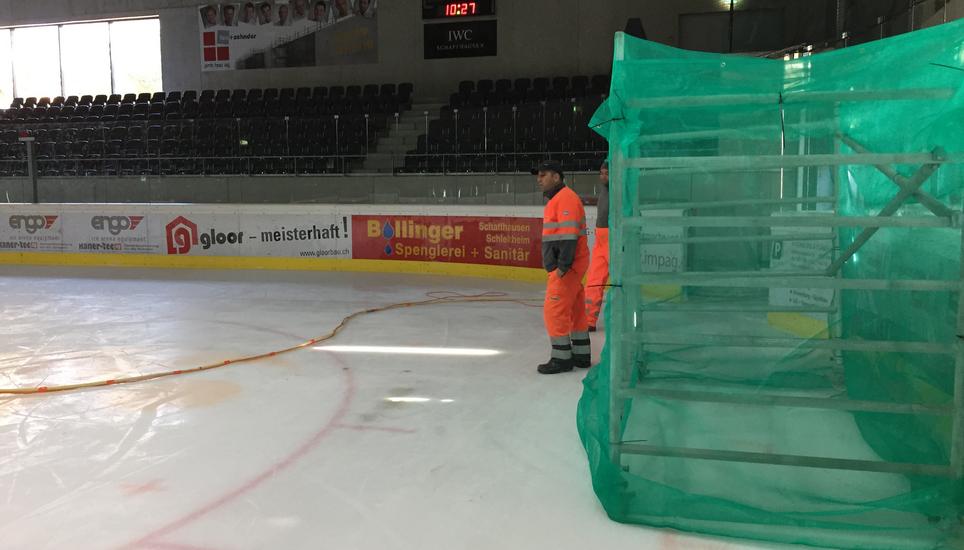 Aufgrund von Reparaturarbeiten an der Eisfläche ist die IWC-Arena in diesen Tagen gesperrt.