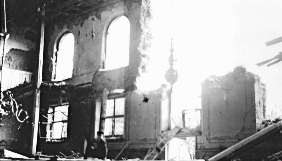 Die zerstörte Gailinger Synagoge nach der Sprengung der Südwand am 10. November 1938 durch die SS-Truppe aus Radolfzell. Bilder: zvg vom Jüdischen Museum Gailingen