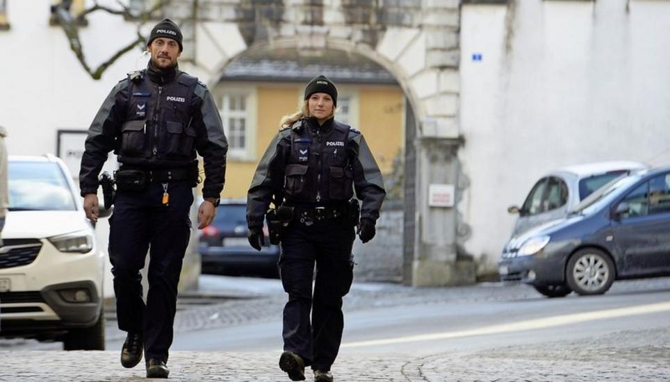 Die Schaffhauser Polizei kann nicht klagen: Es melden sich immer genug Interessenten, welche die Ausbildung zum Polizisten absolvieren wollen. Bild: Selwyn Hoffmann