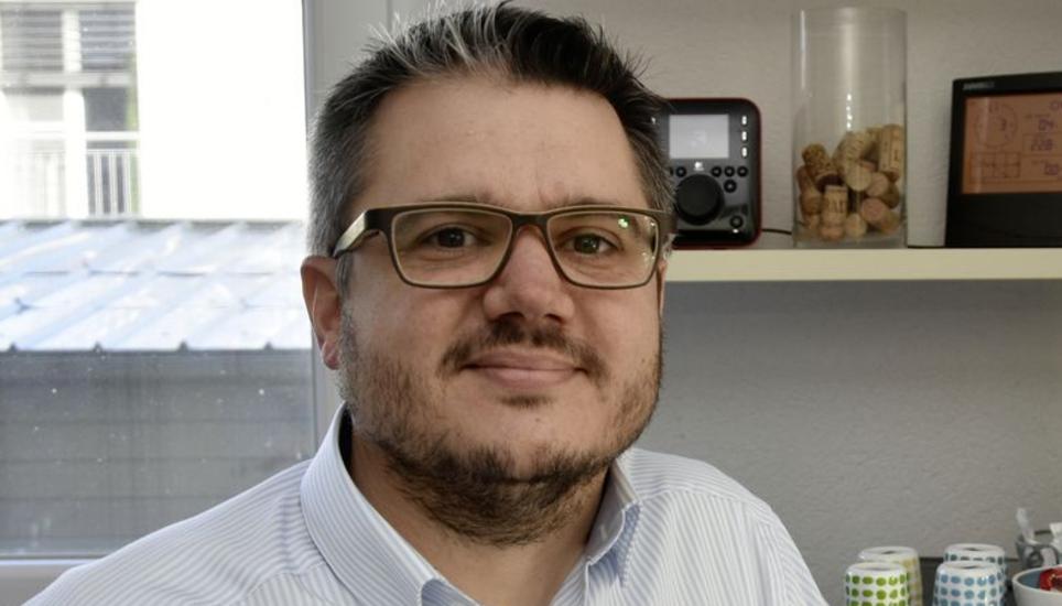 Rolf Bawendi, Linienleiter Customer Service IWC Schaffhausen, macht mit seiner privaten Wetterstation den öffentlichen Wetterdiensten Konkurrenz.