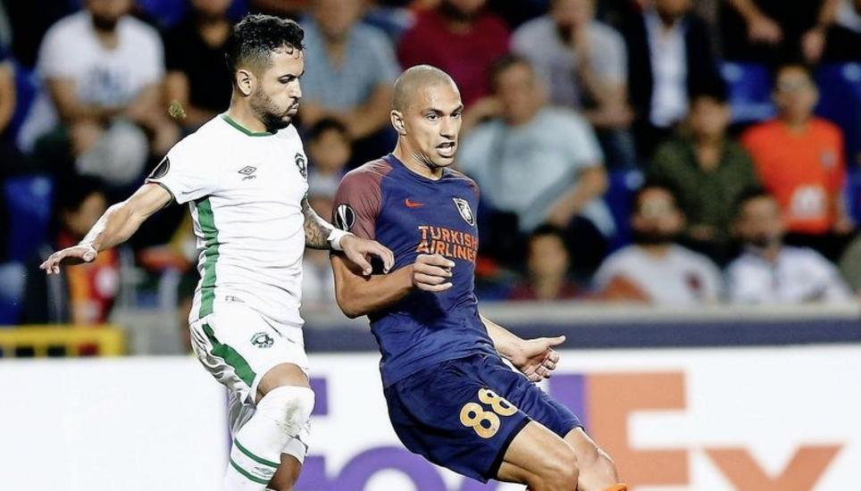 Weiter motiviert und strategisch am Ball: Gökhan Inler (r.) im Zweikampf mit Wanderson von Ludogorets Rasgrad in einem Spiel anlässlich der Europa League. Bild: Key
