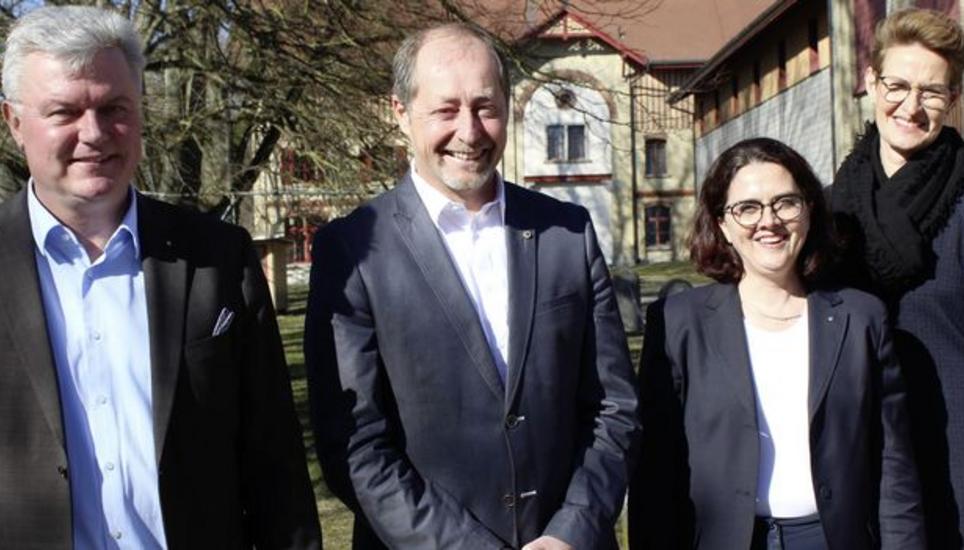 Martin Farner (bisher), Walter Staub, Linda Mathis und Beatrice Salce (v. l.). Bild: ssa