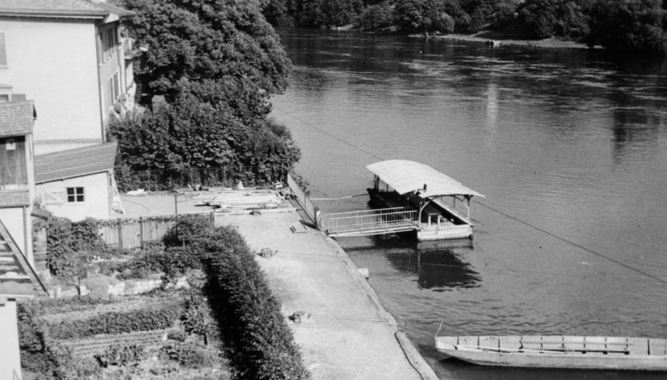 Das zweite Waschschiff an der Rheinstrasse. Bild: Stadtpolizei Schaffhausen / Stadtarchiv Schaffhausen