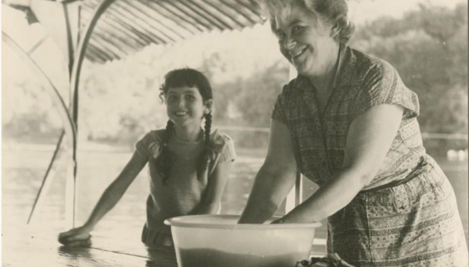 Den Umständen trotzend, hatten die Frauen stets ein Lächeln im Gesicht. Bild: Hermann Sorg / Stadtarchiv Schaffhausen