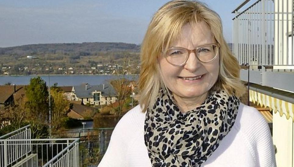 Anita Dähler über Mammern. Bild: Ursula Junker