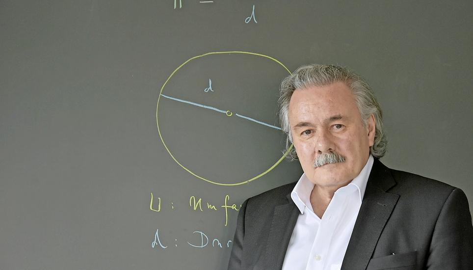 Giancarlo Copetti liebt Mathematik und Literatur. Bild: Julia Heiri