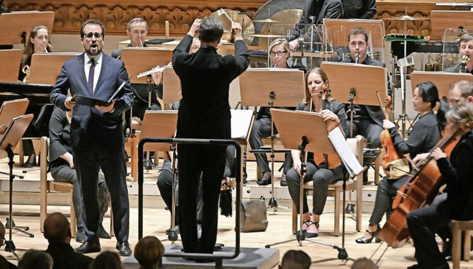 Ergreifend inszenierte das Musikkollegium Mahlers sechste Sinfonie. Bild: Selwyn Hoffmann