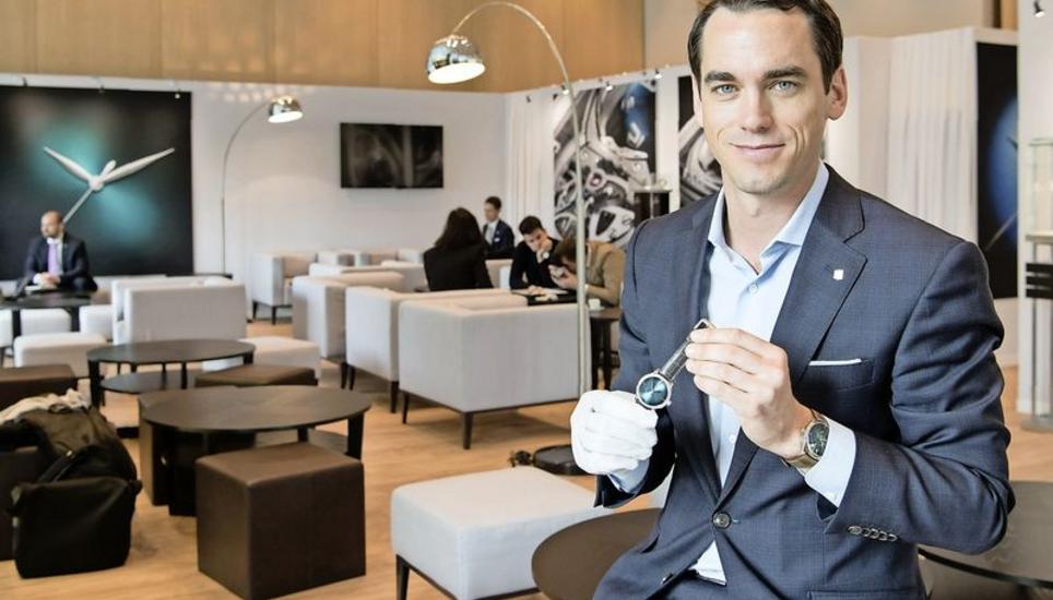 Der CEO von Moser & Cie., Edouard Meylan, setzt auf schnörkellose Uhren, sogar ohne Firmenlogo. Bilder: Jeannette Vogel