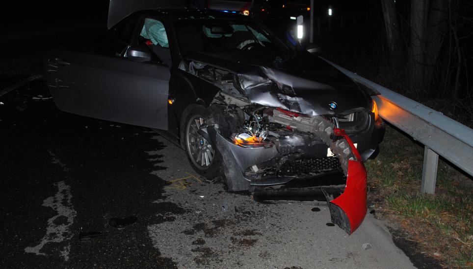 Eine 81-jährige Lenkerin erlitt unbestimmte Verletzungen bei dem Unfall. Bild: SHPol