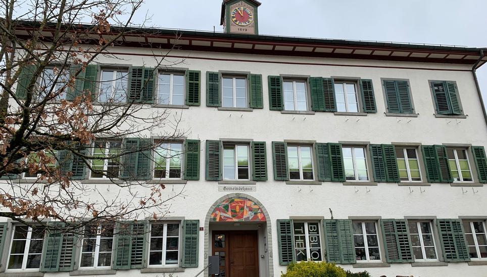 Die frei werdenden Schulhäuser sollen an die Gemeinden zurückgehen. Bild: Radio Munot