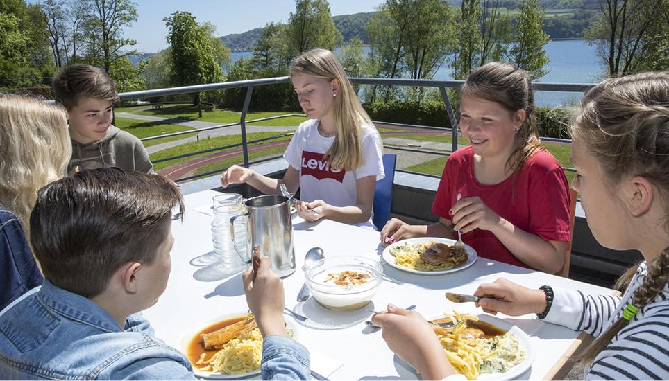 Mit der Schulmensa und dem Schulkiosk bietet Schloss Gaienhofen den Schülern eine ausgewogene Mittags- und Pausenverpflegung.