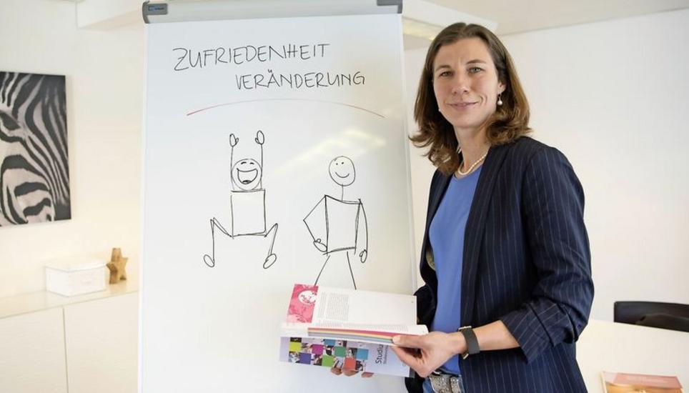 «Mich interessieren Menschen und Arbeitswelten», sagt Beraterin Simone Wipf. Bild: Jeannette Vogel