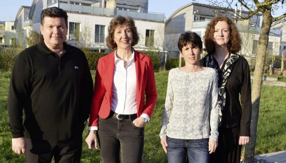 Sie wollen den freien Platz im Eglisauer Gemeinderat einnehmen: Roland Ruckstuhl (links), Elisabeth Villiger, Regula Peter und Jolanda Helfenstein. Bild: Thomas Güntert
