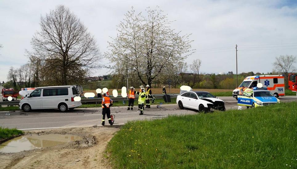 Alle Verletzten wurden in umliegenden Krankenhäusern ambulant versorgt.