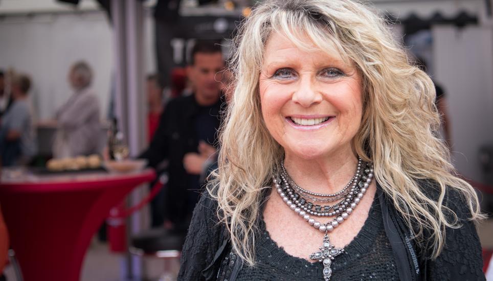 Die Sängerin Suzanne Klee aus Hallau war als Gast mit dabei.