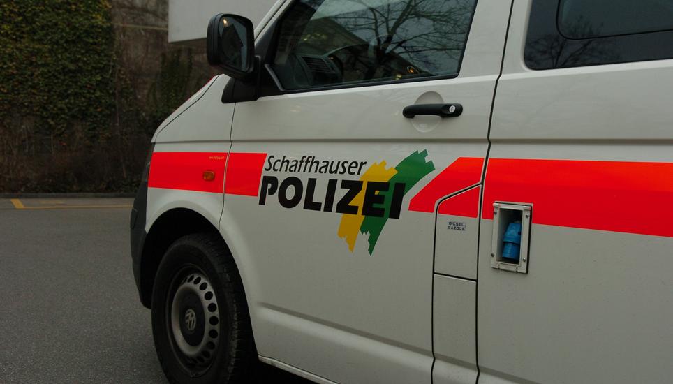 Die Schaffhauser Polizei sucht Zeugen.