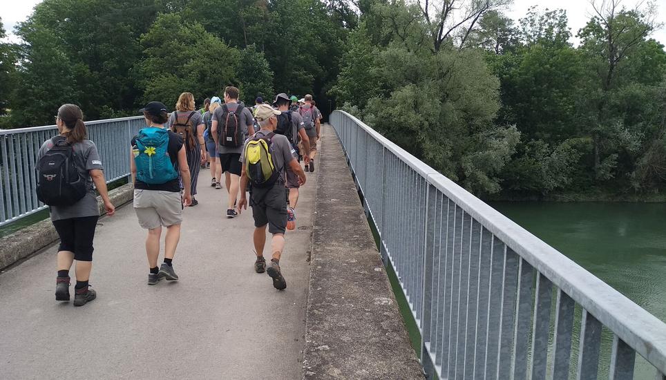 Jetzt geht es nur noch an der Aare entlang.
