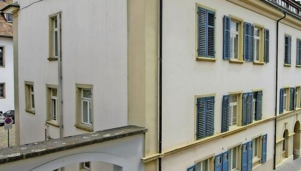 Das Gebäude an der Rosengasse 26 in Schaffhausen gehört aktuell der Musikschule Schaffhausen. Die Stadt will diese Liegenschaft nun zurückkaufen. Bild: Selwyn Hoffmann