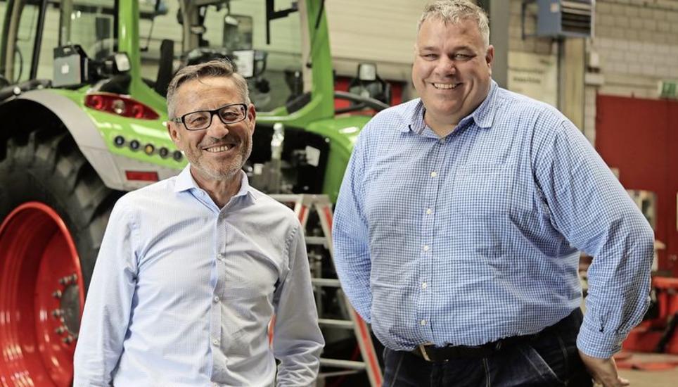 Ugo Tosoni (links), Geschäftsführer der GVS Gruppe, und Markus Angst, Geschäftsführer der GVS Agrar AG, sind zufrieden mit der Expansion nach Frankreich. Bild: Melina Ehrat