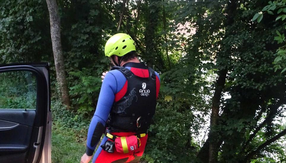 Dadurch, dass das Gelände teilweise sehr steil war, kamen auch Kletterer zum Einsatz.