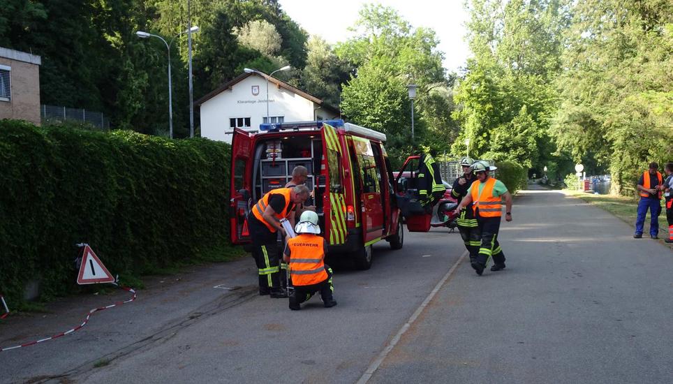 An der Kläranlage in Jestetten wurde eine Einsatzleitung eingerichtet.