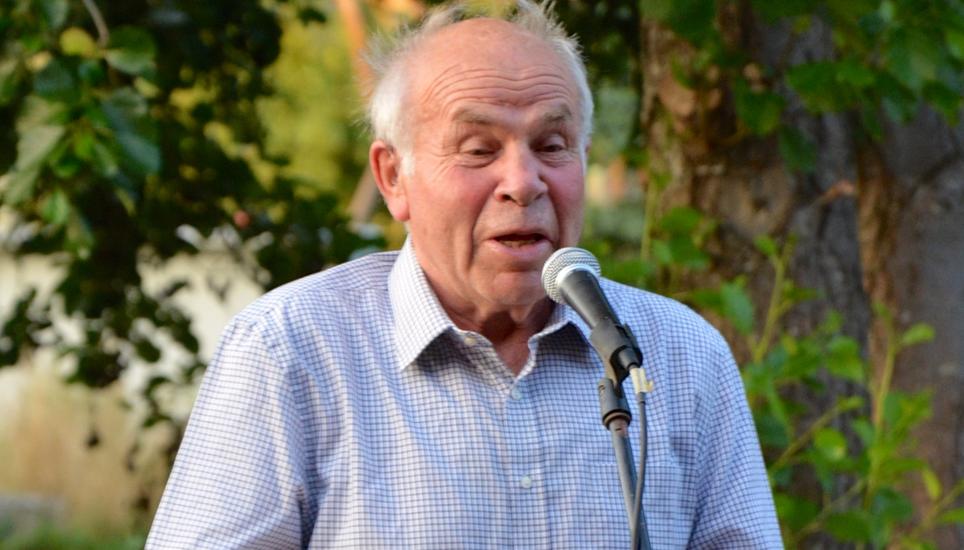 In Buch hielt Gemeindepräsident Rudolf Tappolet die Festansprache. Bild: Mark Schiesser