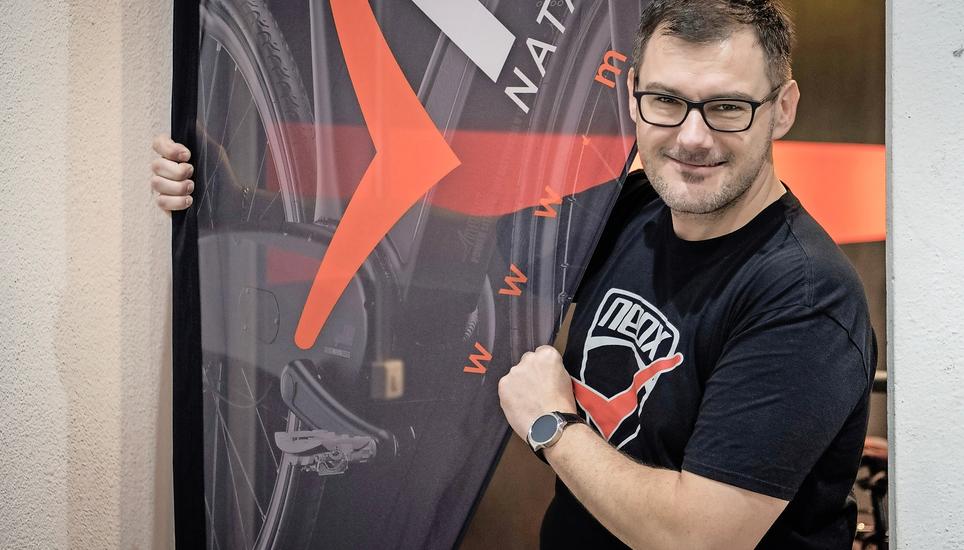 Christ Kast ist seit April stellvertretender Geschäftsführer bei Siral E-Bikes. Der Pop-up-Store war seine Idee. Bild: Jeannette Vogel