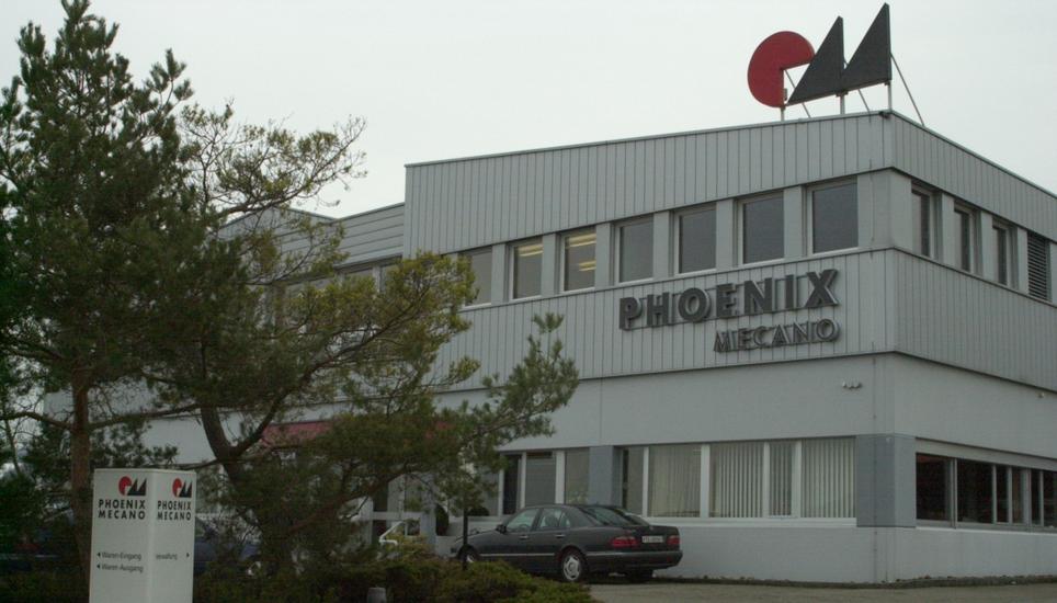 In Stein am Rhein befinden sich der Sitz der Holding und die Phoenix Mecano Komponenten AG, die alle Produkte der verschiedenen Phoenix Mecano Tochtergesellschaften in der Schweiz vertreibt.