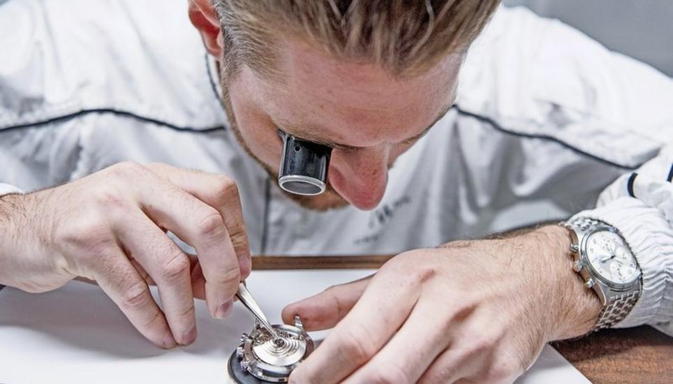 Hochpreisige Uhren des Richemont-Konzerns – wie etwa die des Schaffhauser Herstellers IWC – bleiben im Ausland weiter hoch im Kurs. Bild: Key