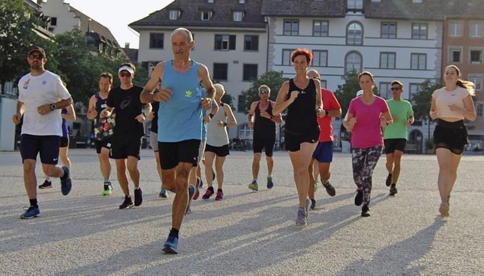 Am Sonntag findet erstmals der Schaffhauser Stadtlauf mit Start und Ziel auf dem Herrenacker statt. Bild: pd/Lara Gansser