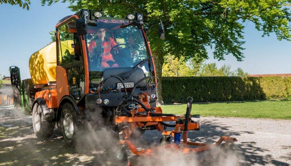 Ein «Fachmann Betriebsunterhalt» ist an verschiedensten Orten im Einsatz. Bild: zvg