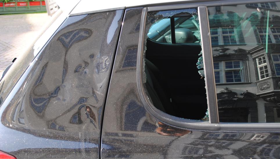 Das Auto stand auf dem Platz in Schaffhausen. Bild: SHPol