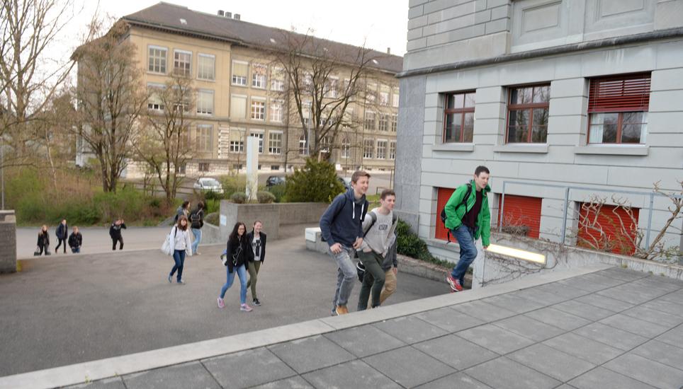Die Schule versucht nun, eine möglichst friedliche Lösung für das Problem zu finden.