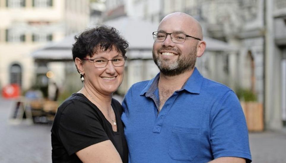 «Zuerst war ich sogar etwas wütend»: Claudia Piani mit ihrem künftigen Ehemann Michael Biber. Heute heiraten sie. Bild: Selwyn Hoffmann