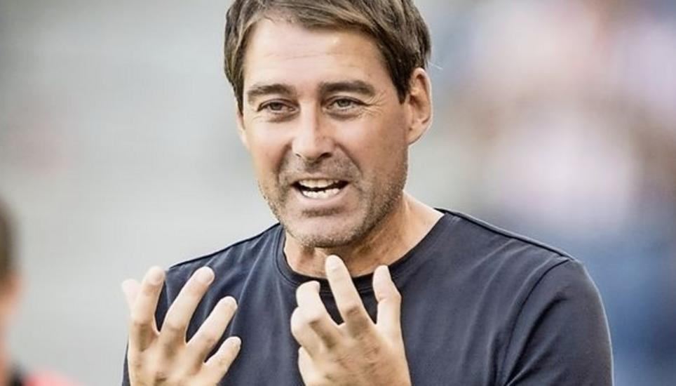 Immer mit Leidenschaft dabei: Rene Weiler lebt die Spiele an der Seitenlinie voll mit. Bild: Key