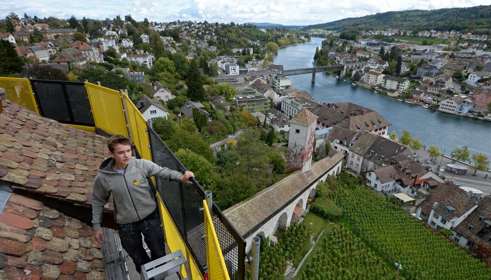 Er bewegt sich beruflich in der Höhe und auf dem Gerüst: Simon Bergauer von der Bergauer Holzbau GmbH hat vom Munot aus einen grandiosen Blick über die Stadt und auf den Rhein.