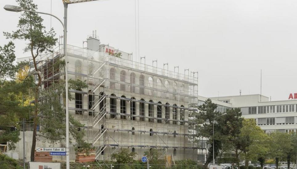 Die Schaffhauser Aksa-Moschee wird derzeit neu gebaut. Bild: Flavia Grossenbacher