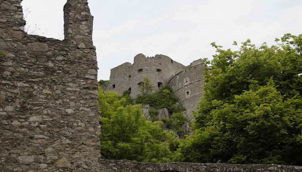 Die Festungsruine auf dem Hohentwiel ist in keinem guten Zustand. Bild: Pixabay