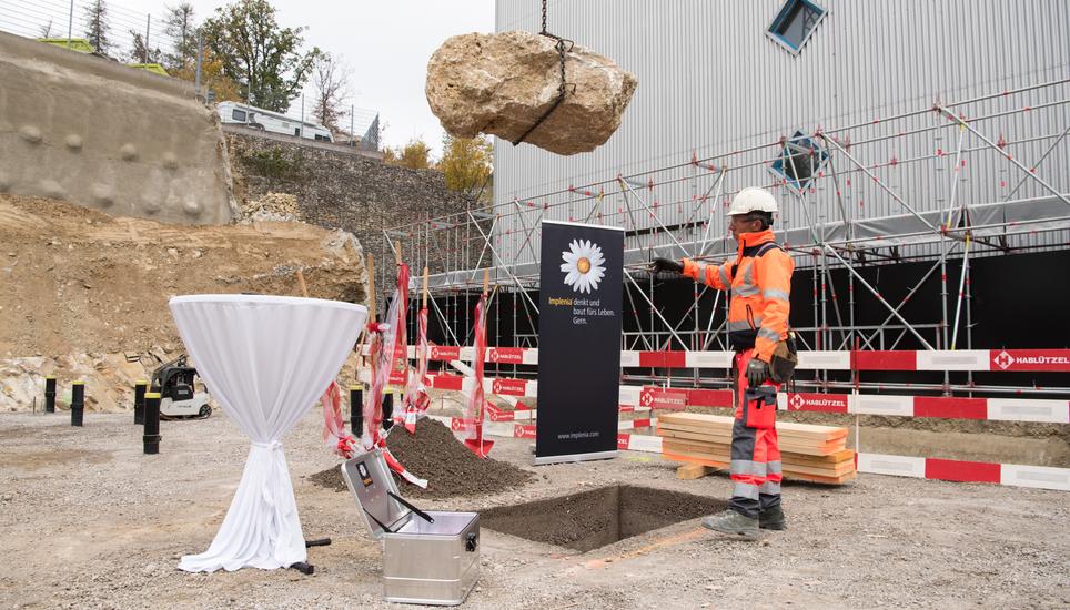 Der Bau begann im Oktober 2018.