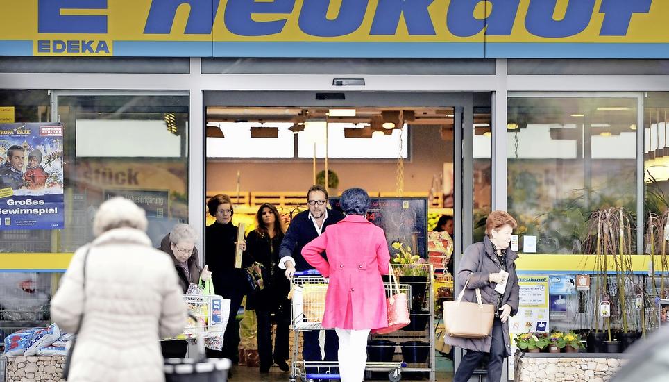 Ansturm von Schweizer Kunden auf den EDK in Jestetten im Jahr 2015. Bild: Key
