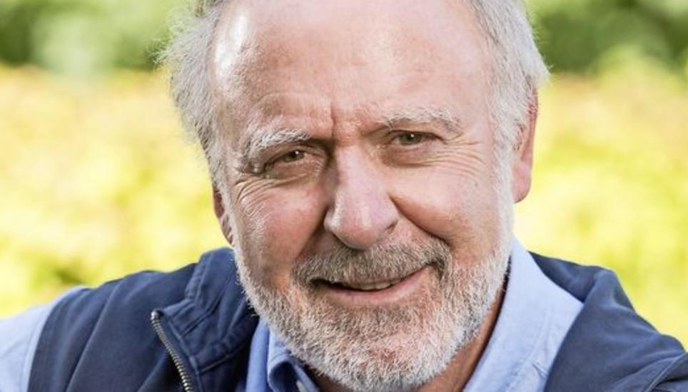 Der Liedermacher Peter Reber ist derzeit mit seiner Tochter Nina auf Tournee. Bild: zvg