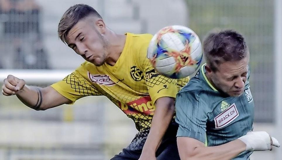 Das Hinspiel im Lipo-Park verlor der FC Schaffhausen (links Danilo Del Toro) gegen Lausanne-Ouchy. Bild: Roger Albrecht