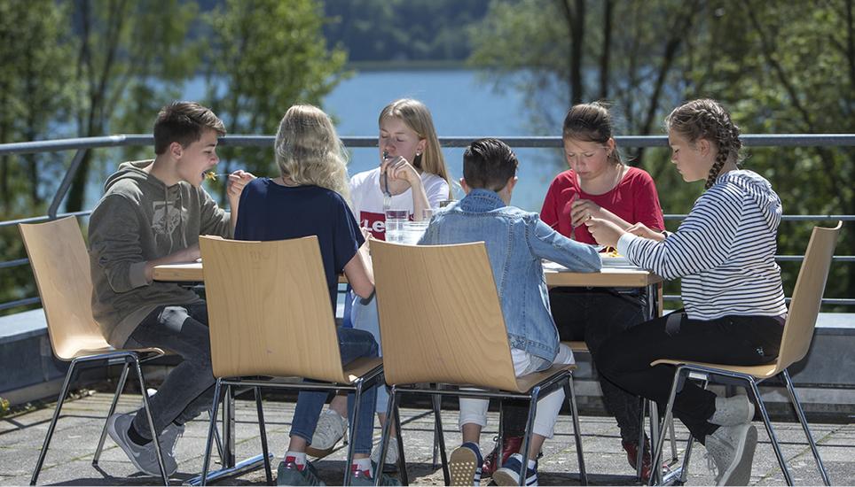 Mit der Schulmensa und dem Schulkiosk bietet Schloss Gaienhofen den Schülern eine ausgewogene Mittags- und Pausenverpflegung.
