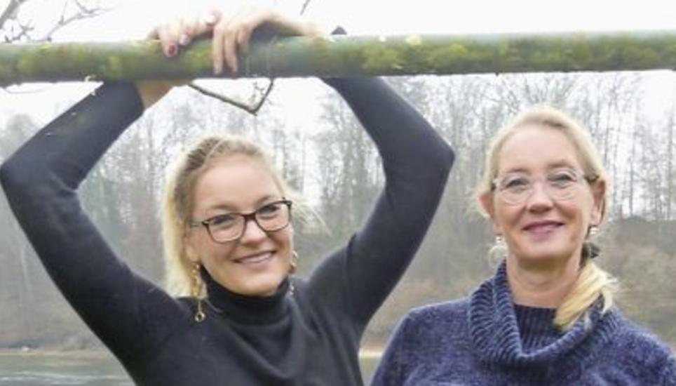 Anna und Violette Tanner sind beide über 180 Zentimeter gross. Was früher ein Problem für sie war, ist heute völlig normal. Bild: Ursula Junker