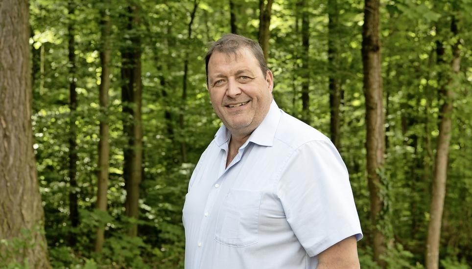Der 51-jährige Marcel Fringer war schon einmal acht Jahre im Thaynger Gemeinderat. Jetzt gelüstet ihn das Gemeindepräsidium.Bild: Jeannette Vogel