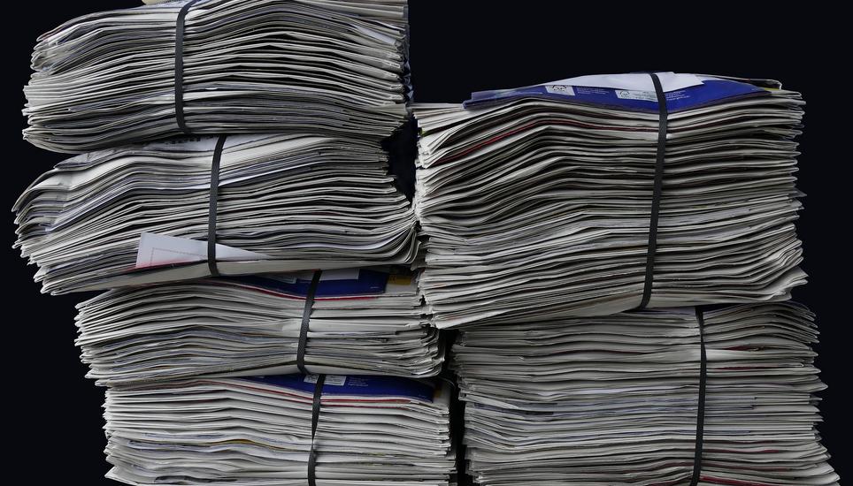 Peter Neukomm will deutlich weniger Papier im Parlament. Symbolbild: Pixabay