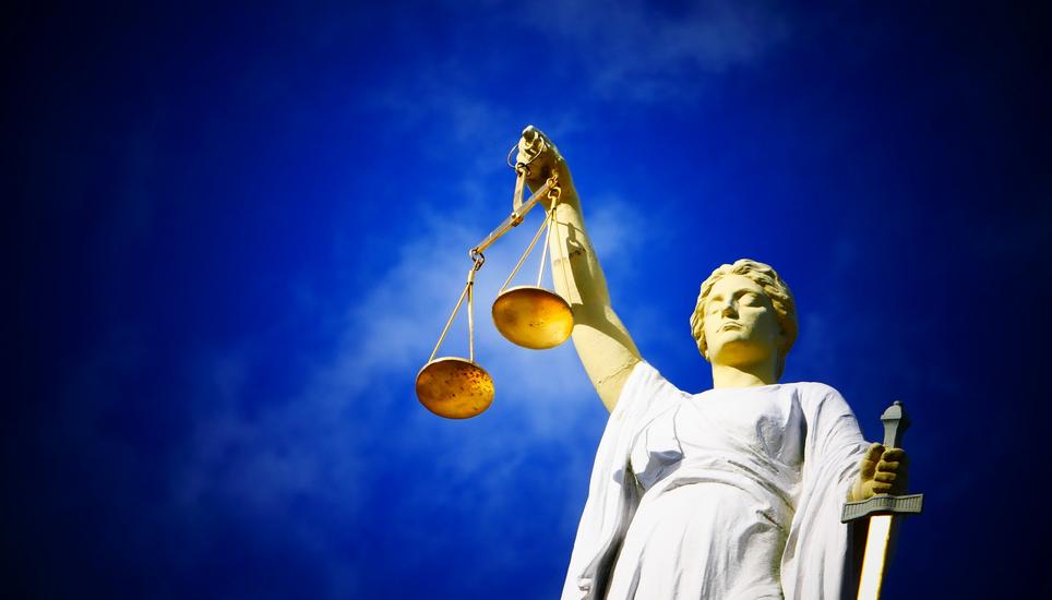 Aufgrund der aktuellen Corona-Pandemie steht der genaue Termin für das Einreichen der Anklage noch aus. Symbolbild: Pixabay