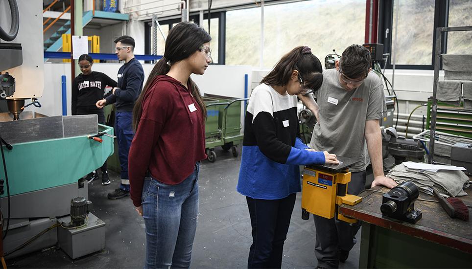 Weitere Impressionen vom «Meitli-Technik-Tag».