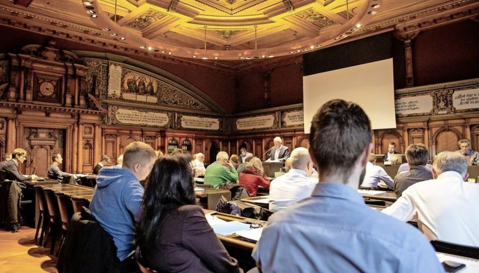 Der Grosse Stadtrat besteht weiterhin aus 36 Mitgliedern – eine Vergrösserung ist vom Tisch. Bild: Roberta Fele