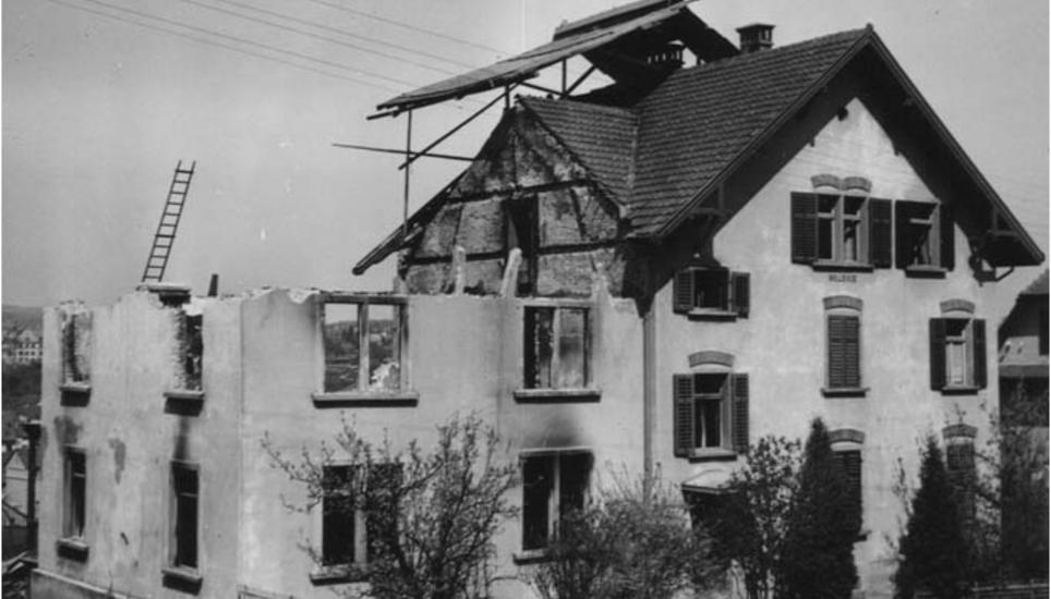 Auch in Feuerthalen hinterliess der Tag seine Spuren. Bild: zvg